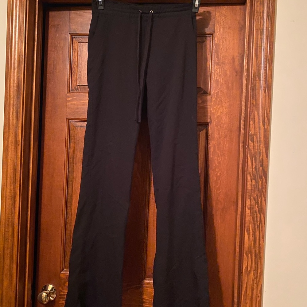 Scrub bottoms